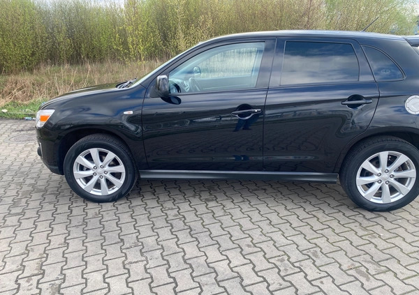 Mitsubishi Outlander cena 47900 przebieg: 68000, rok produkcji 2014 z Łódź małe 781